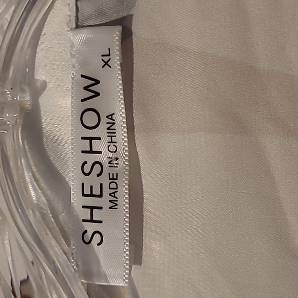 Taylor Swift SheShow Satin Pajama Set Wmn XL Lover Era White Colorful Sleepwear - Picture 2 of 14